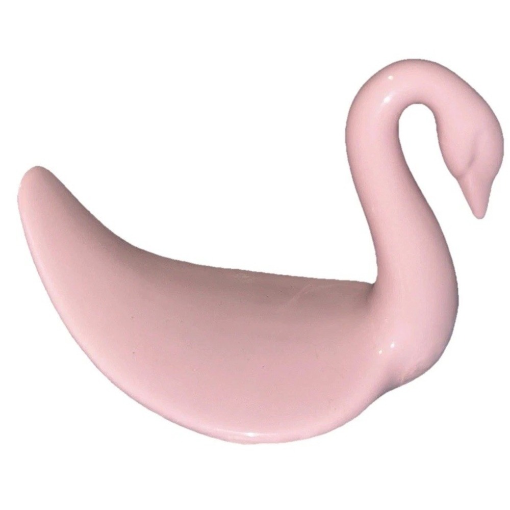 Vintage Ceramic Excell 1989 Pink Swan Hand Towel Holder Or Paint It Any Color !